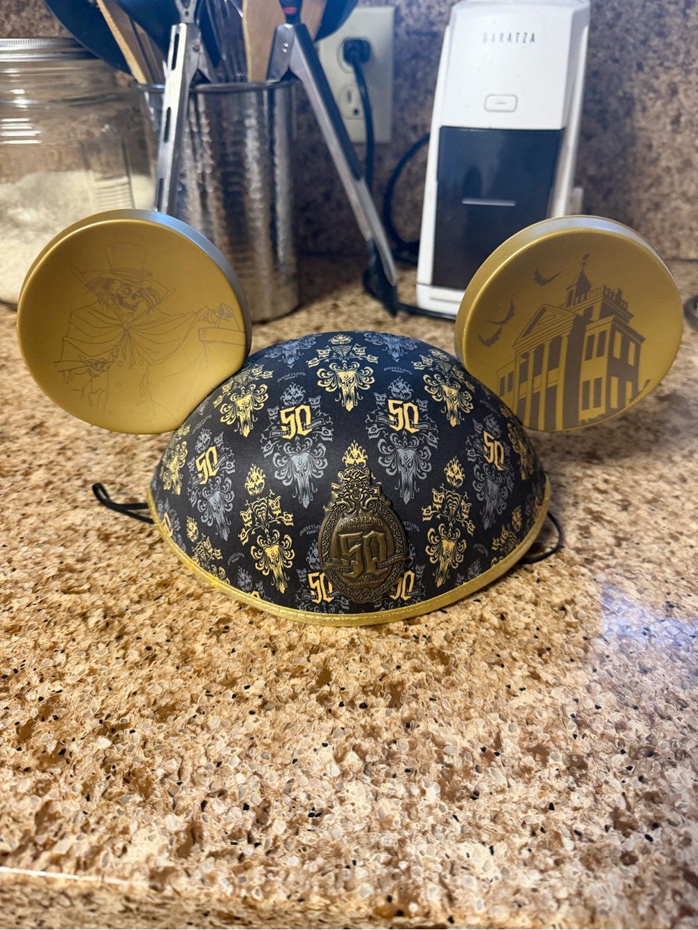 Disney hat 50 anniversary haunted mansion
